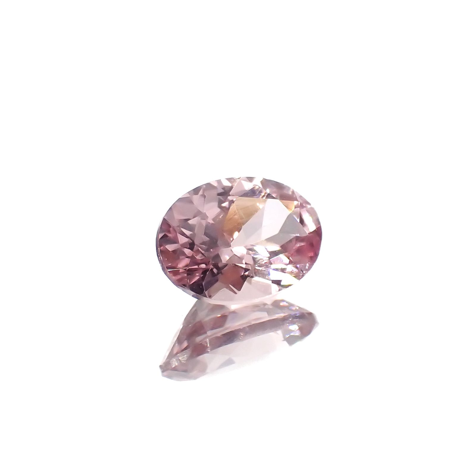 ドラゴンガーネット タンザニア産 0.89ct[231023694]7x5mm前後
