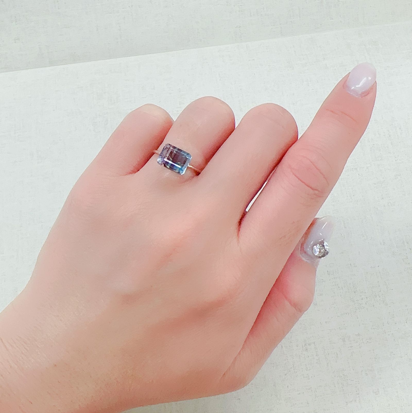 パーティカラーフローライト ブラジル産 3.26ct[230321184]9x6.9mm前後