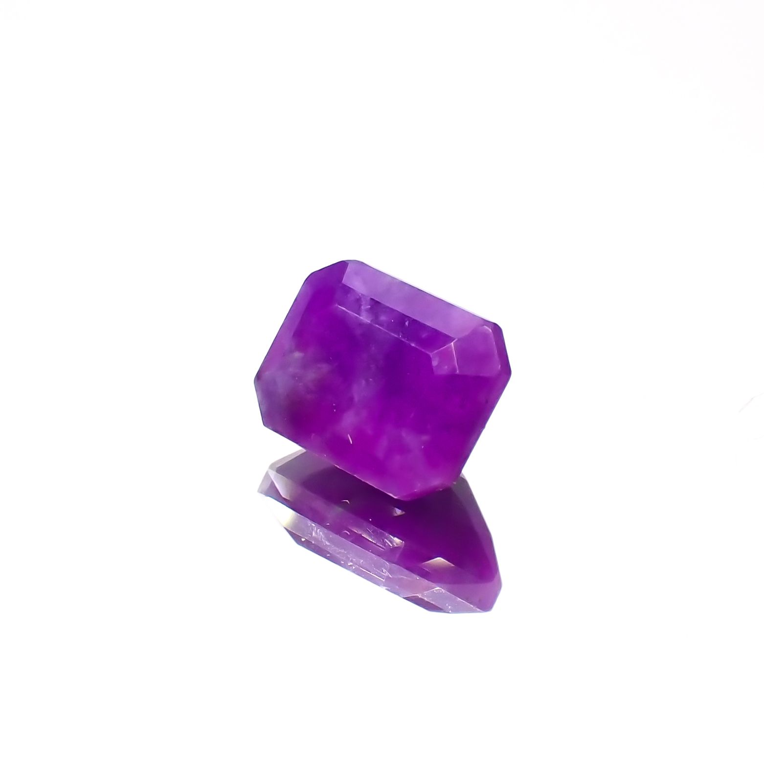 スギライト 南アフリカ産 1.19ct[230421784]6.7x5.4mm前後