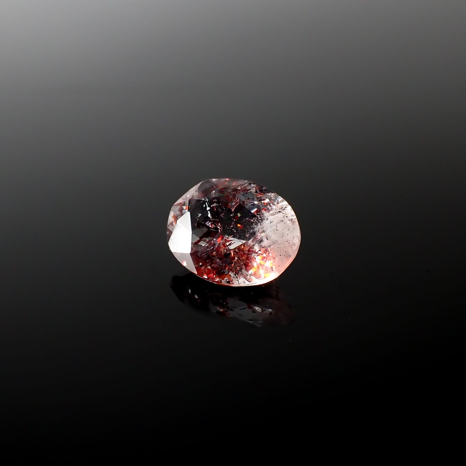 ファイヤークォーツ ナイジェリア産 1.56ct[240326719]8.8x6.9mm前後
