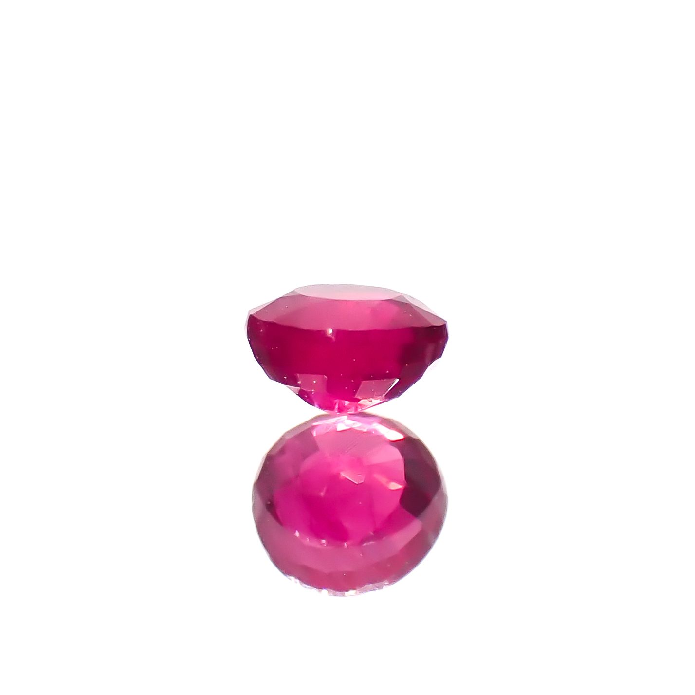 ルビー ビルマ産 0.22ct[240628049]3.3x3.2mm前後