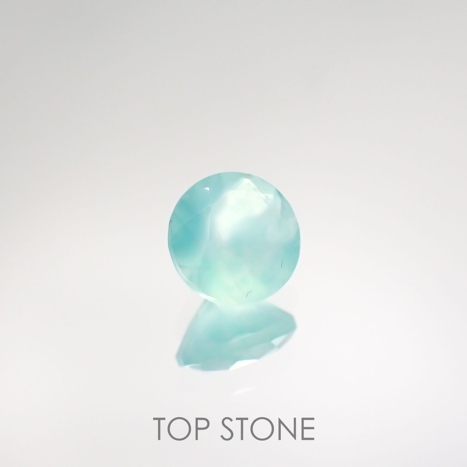 アクアプレーズ(宝石名ブルー グリーン・カルセドニー) 南アフリカ産 0.80ct 識別済[210912342]6.2×6.2mm前後