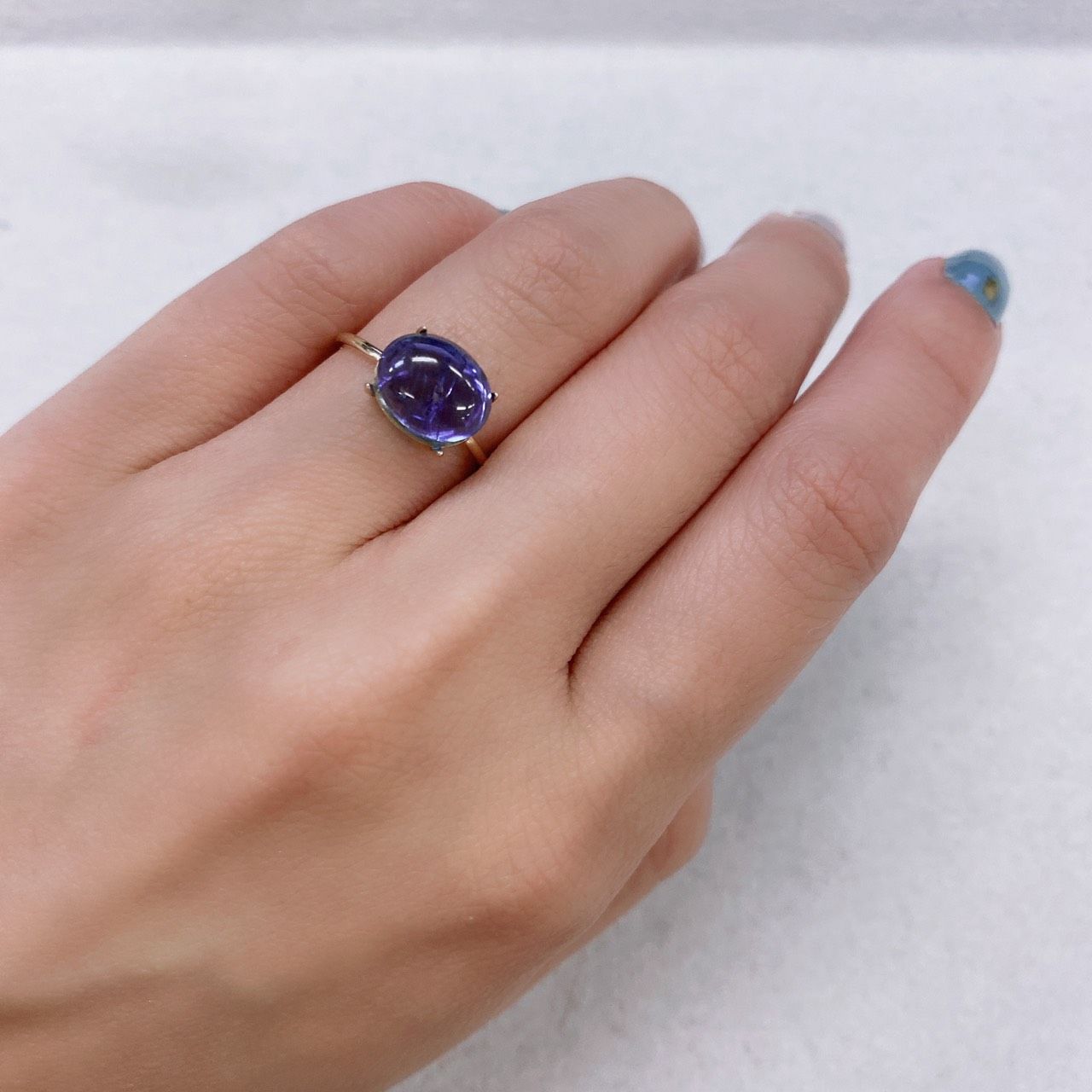 バイカラータンザナイト(ゾイサイト) タンザニア産 ルース 3.73ct[210812243]10.2×8mm前後