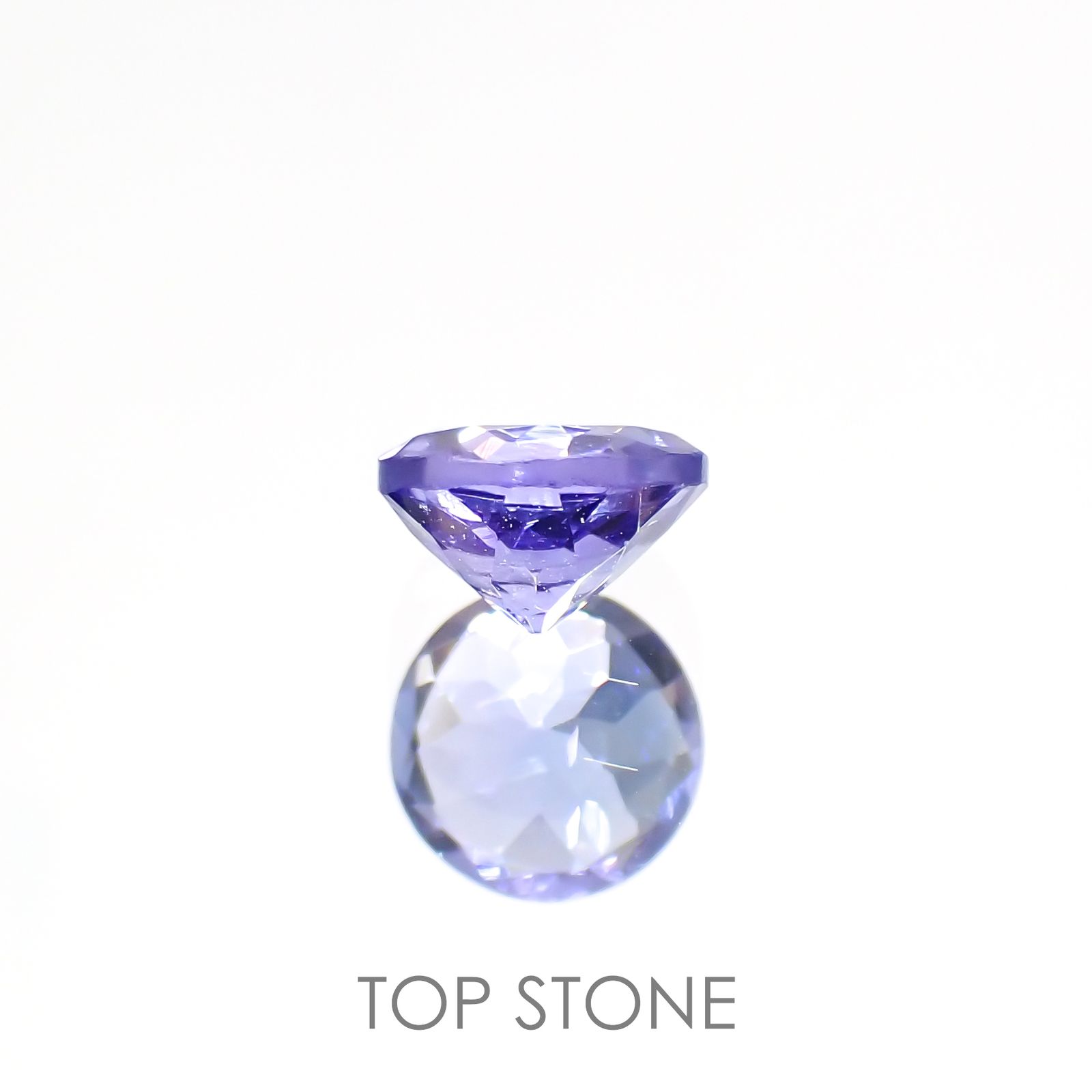 タンザナイト(宝石名タンザナイト)タンザニア産 0.59ct 識別済[220516044]5.2x5.1mm前後