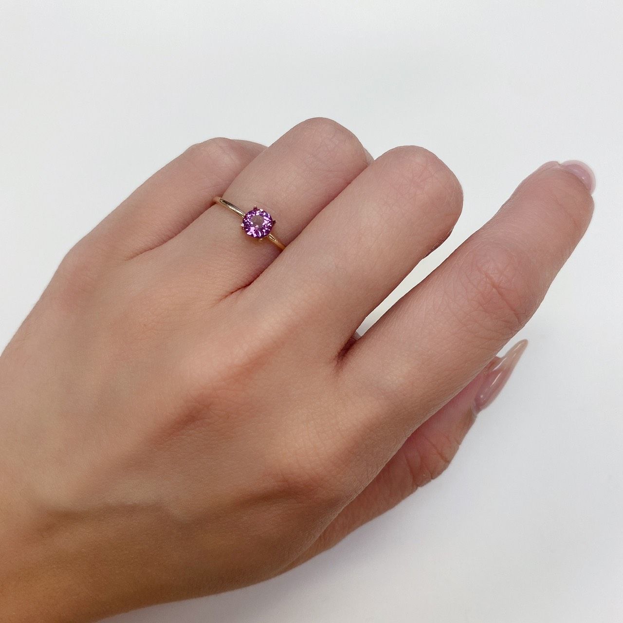 ピンクスピネル ビルマ産 ルース 0.49ct[210911117]4.9×4.9mm前後
