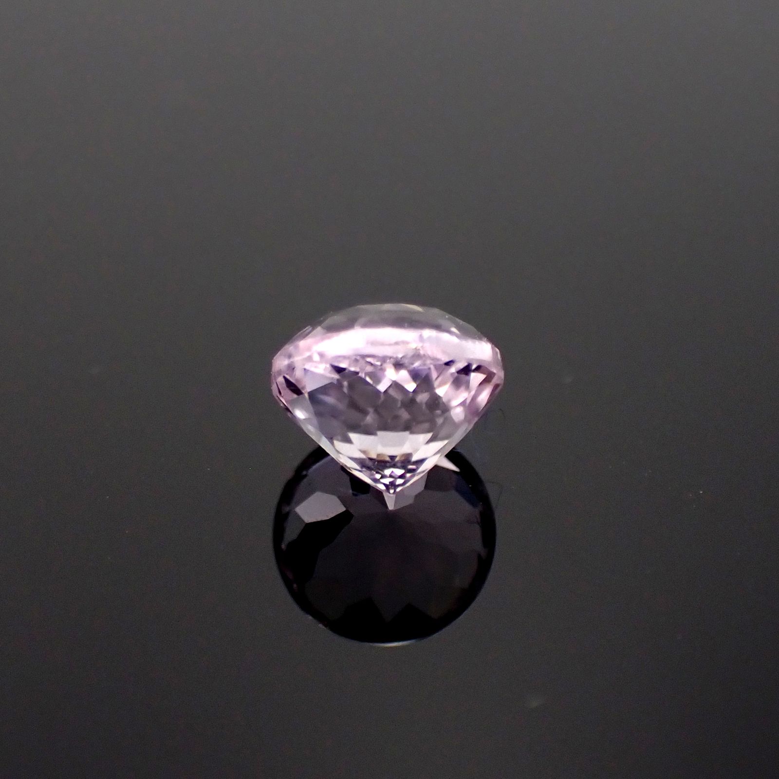 クンツァイト アフガニスタン産 1.14ct[231224774]6.1x6mm前後