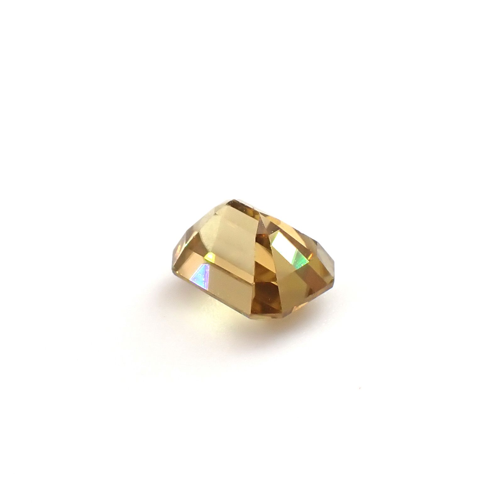 イエロージルコン スリランカ/カンボジア産 2.33ct / 7.5x5.5mm前後 [260932971]