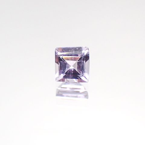 ラベンダーゾイサイト(宝石名ゾイサイト)タンザニア産 0.18ct 識別済[230622415]3.2x3mm前後