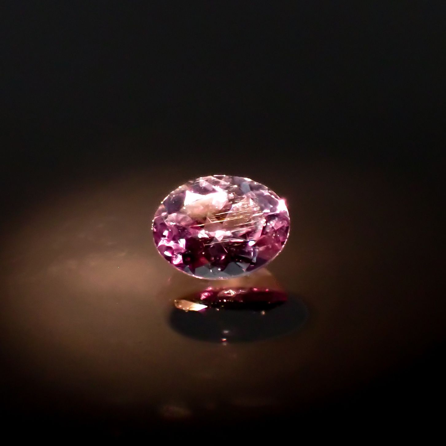 ベキリーブルーガーネット（カラーチェンジガーネット アレキタイプ） マダガスカル・ベキリー産 0.20ct [241229616]3.9x3mm前後