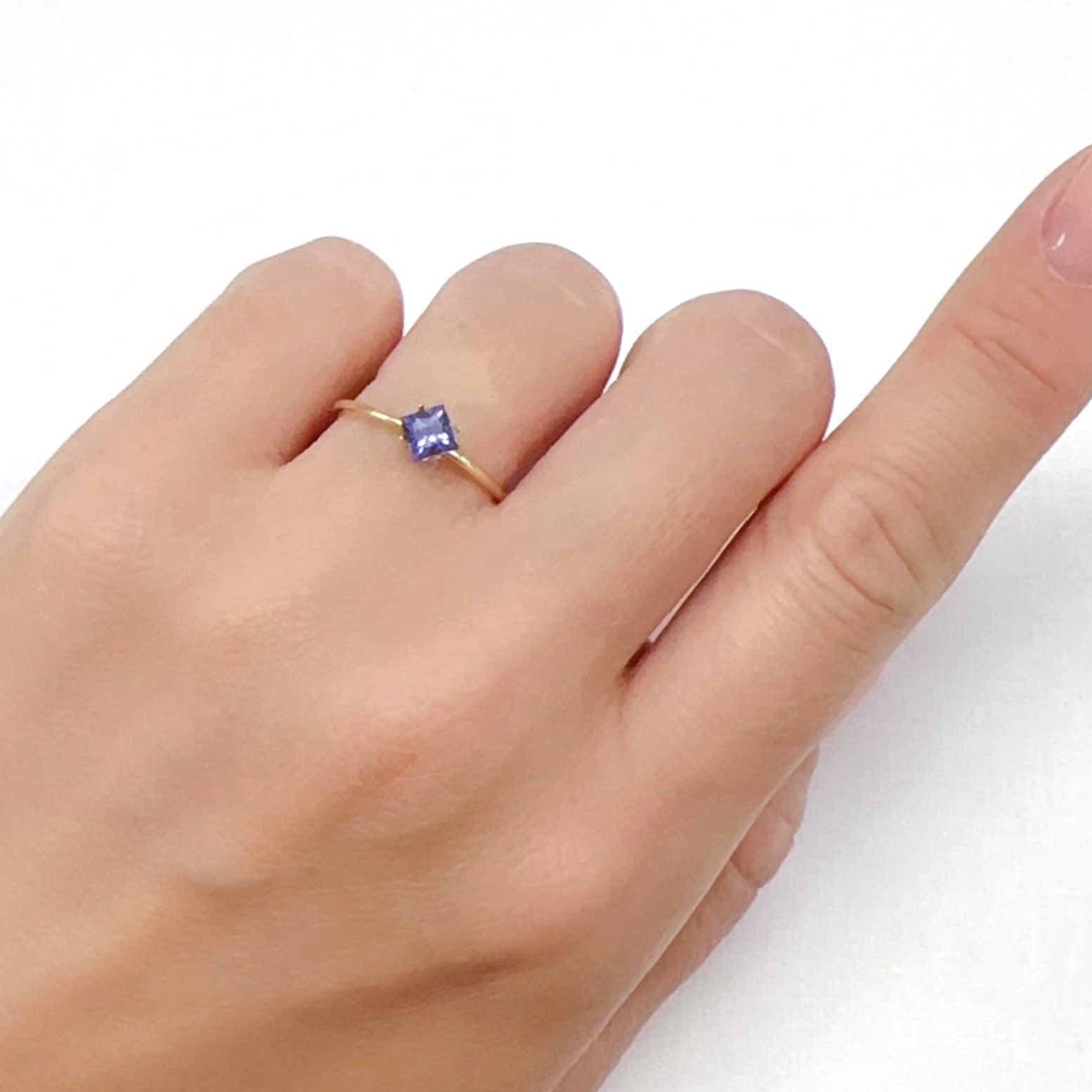 ◇プリンセスカット◇タンザナイト タンザニア産 0.43ct[240427142]4.2x4.1mm前後