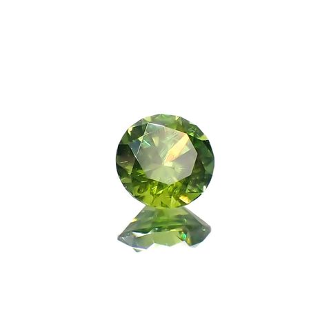 デマントイドガーネット ロシア産 0.59ct / 5x5mm前後 [240427195]