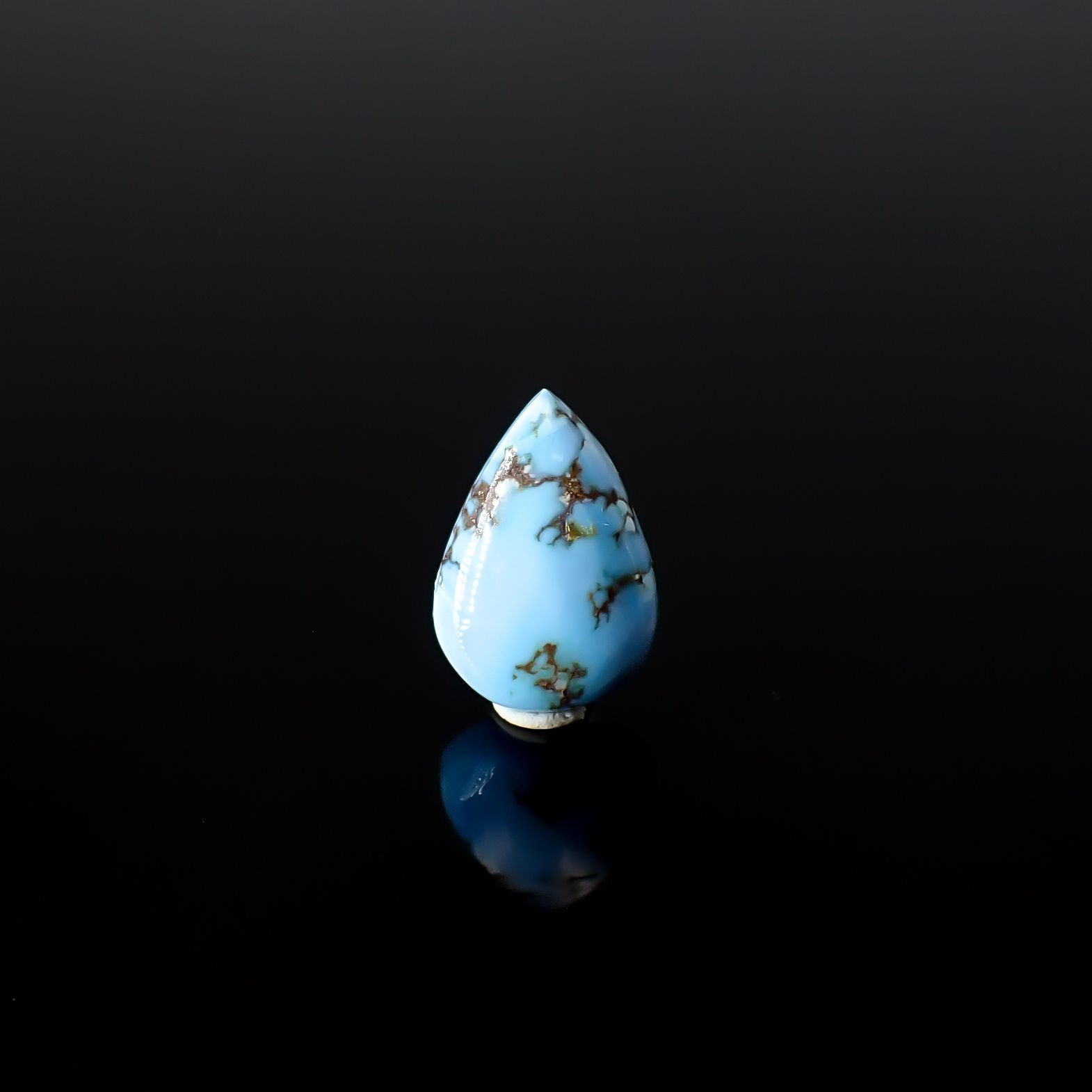 ターコイズ カザフスタン・ゴールデンヒル鉱山産 2.46ct / 12.1x8.5mm前後 [260331870]