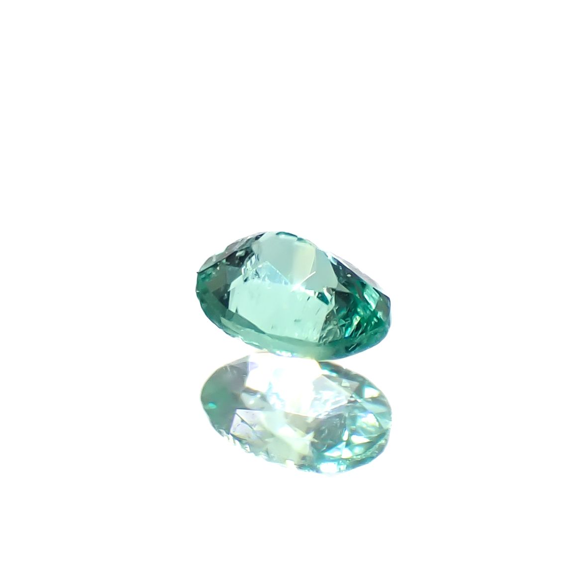 パライバトルマリン ブラジル・ムルング鉱山産 0.033ct[240928801]2.4x1.8mm前後