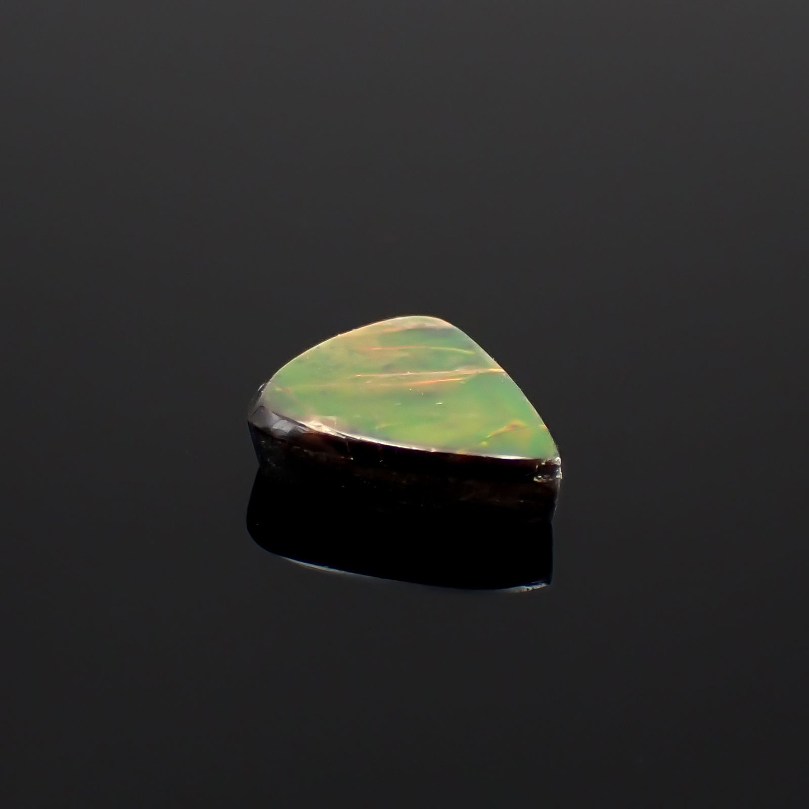 アンモライト トリプレット カナダ産 3.35ct[230823104]11.6x10.3mm前後