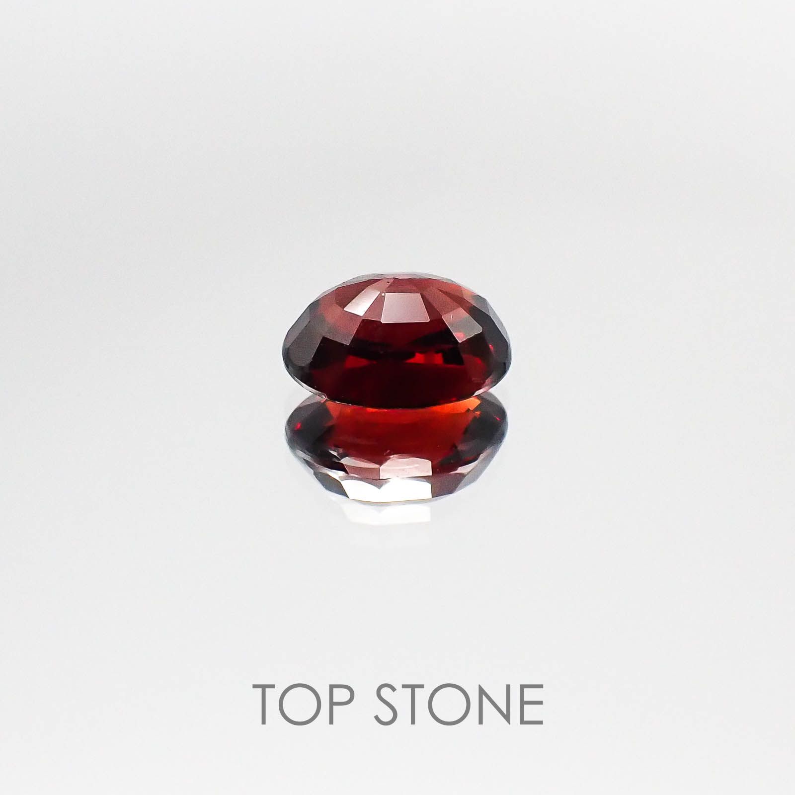 スペサルティンアルマンディンガーネット(宝石名スペサルティン アルマンディン・ガーネット) マダガスカル産 2.24ct 識別済[20073697]8.2×6.4mm前後