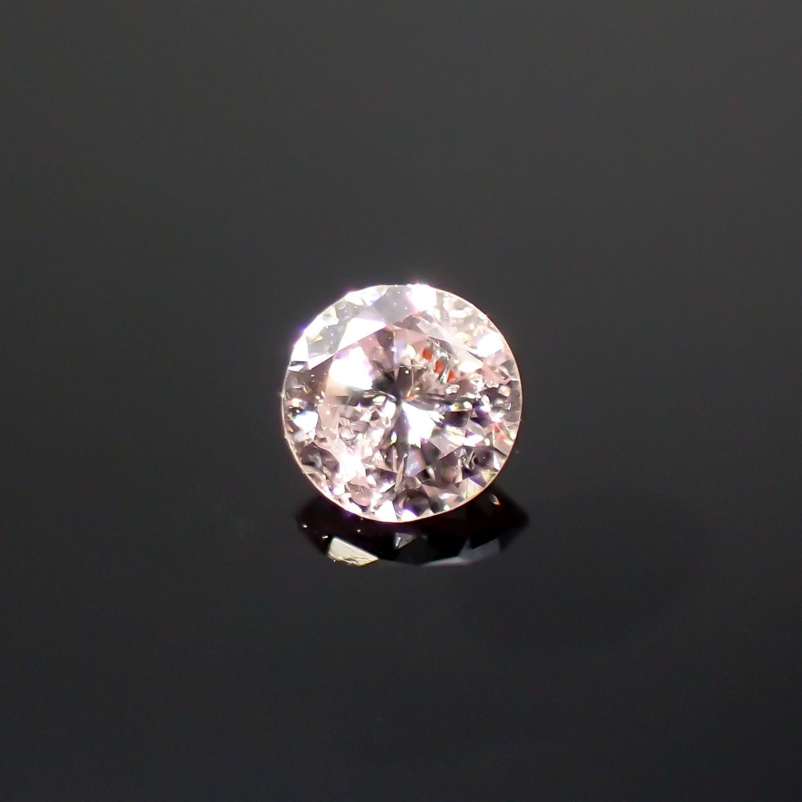 ピンクダイヤモンド I-1 / VERY LIGHT PINK ソーティング付き 産 ルース 0.037ct[210812236]2×2mm前後