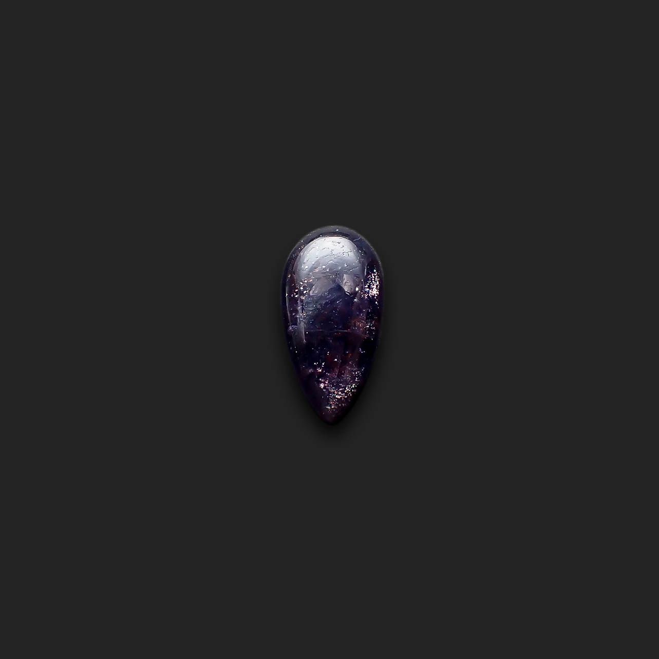 ブラッドショットアイオライト インド産 3.78ct[230622526]16.7x8.7mm前後