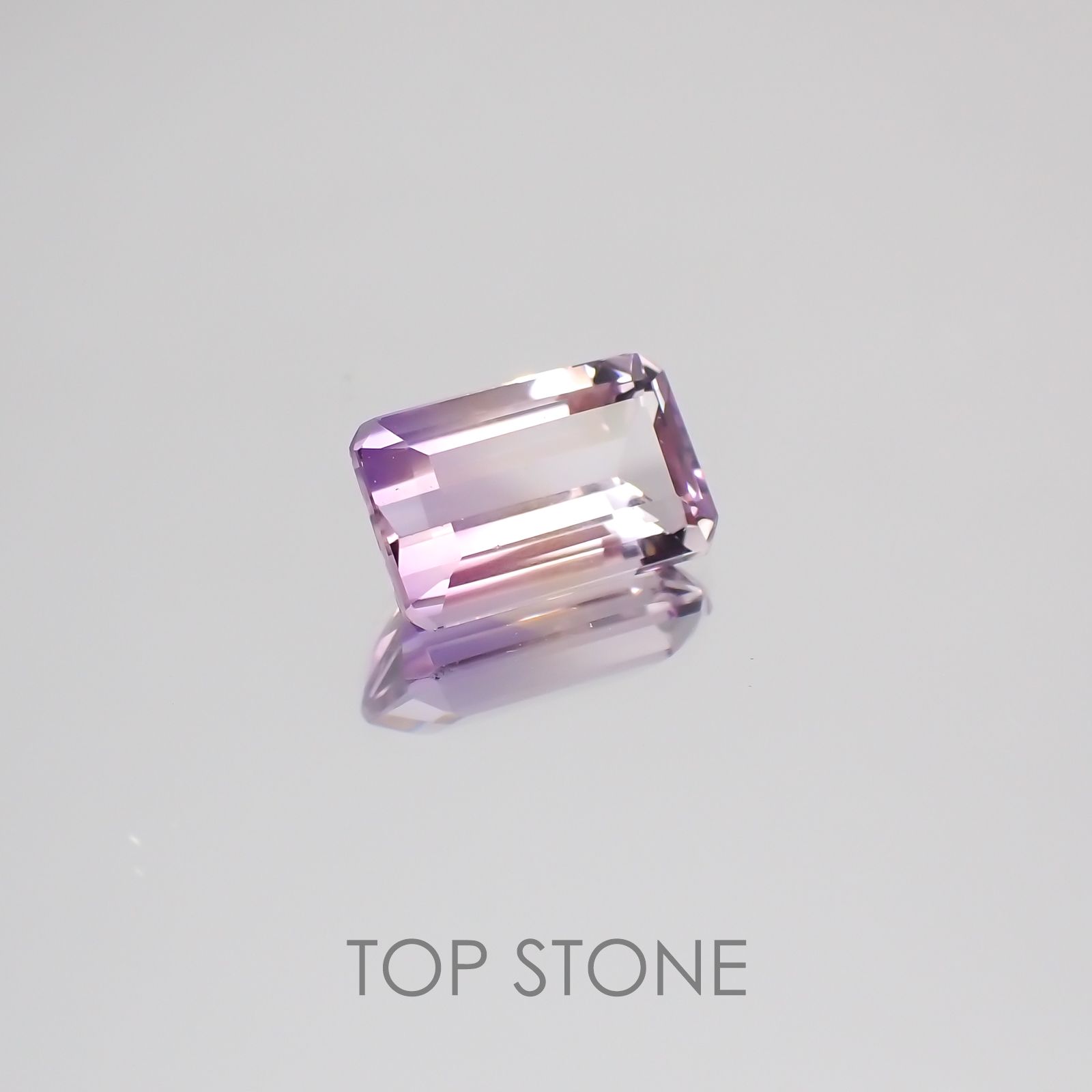 アワーグラスアメジスト モロッコ産 ルース 2.94ct[20128600]11.1×7mm前後