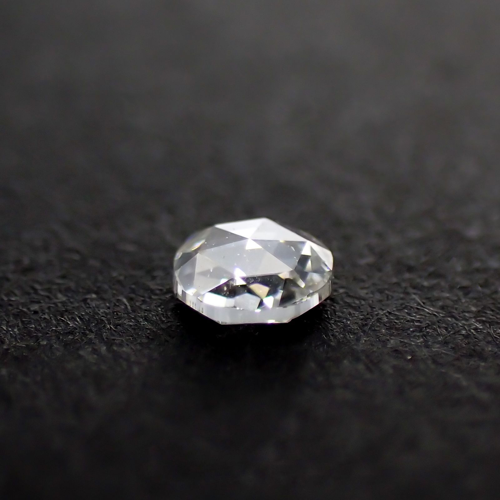◇ローズカット◇ダイヤモンド SI-VS / D-G(宝石名ダイアモンド) 0.057ct 識別済[210510903]2.4×2.4mm前後