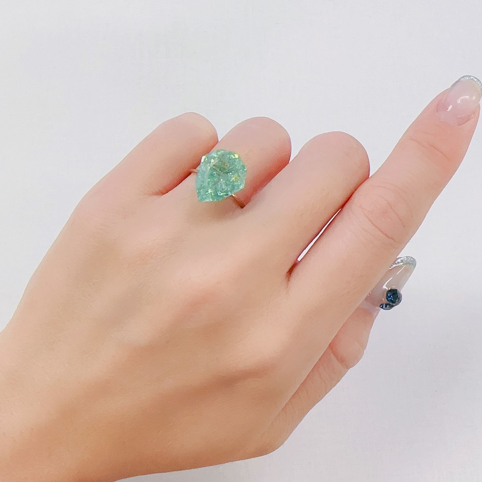 ◇カスタムカット◇パライバトルマリン モザンビーク産 6.53ct[230622509]14.2x12.1mm前後