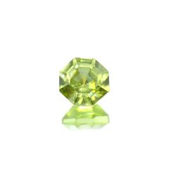 ◇オクタゴンカット◇スフェーン(宝石名スフェーン)マダガスカル産 識別済 0.75ct / 5.1x5.1mm前後 [231224441]