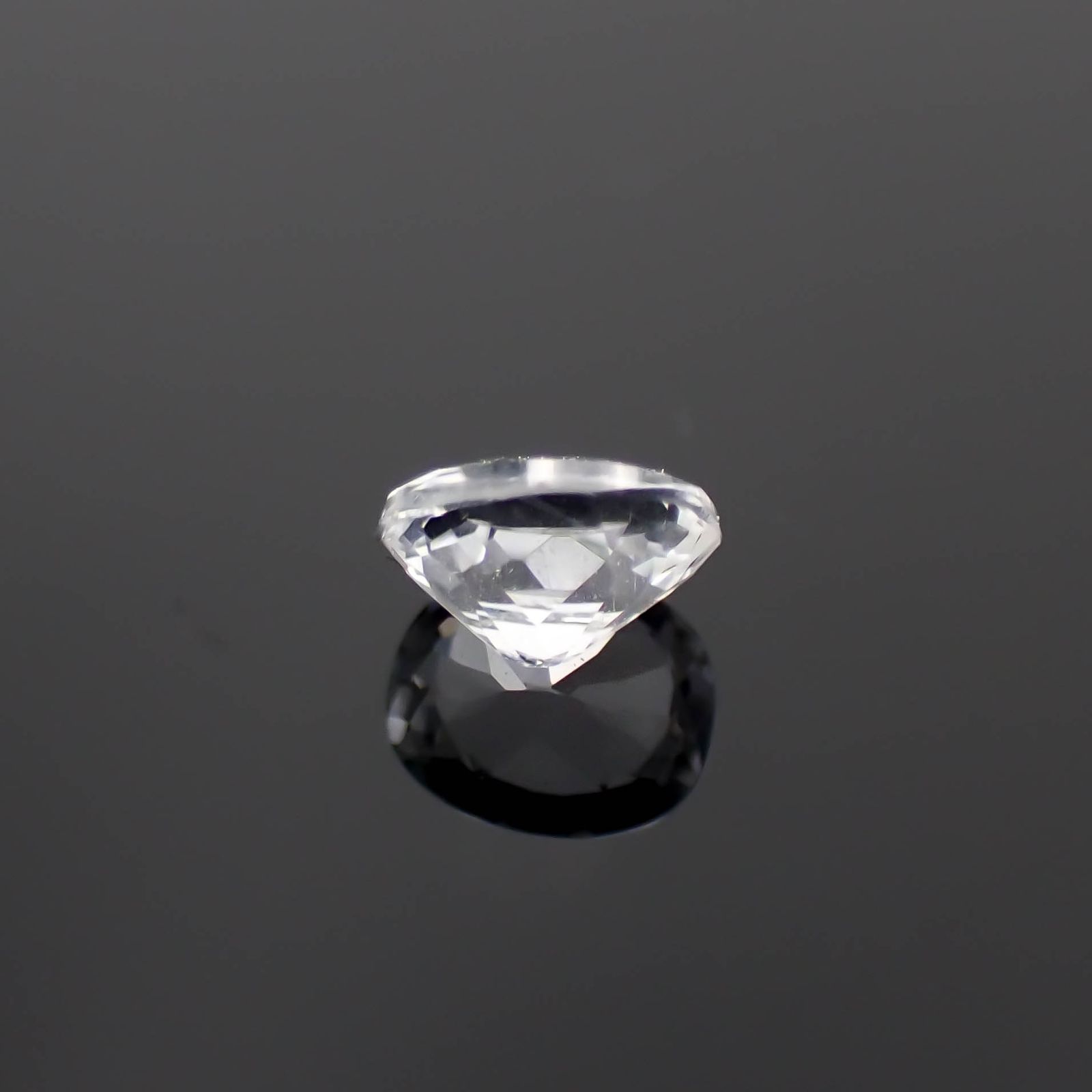フェナカイト(宝石名フェナカイト)マダガスカル/ブラジル産 0.29ct 識別済[230522029]4.6x3.7mm前後