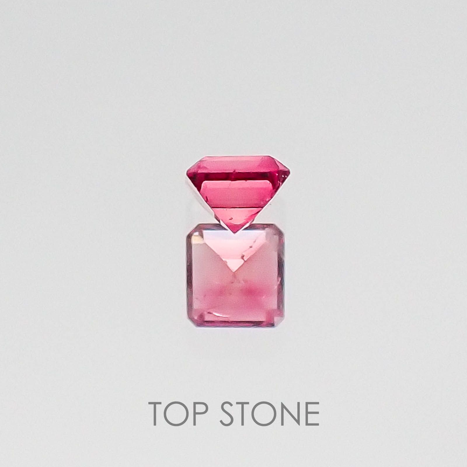 レッドベリル アメリカ・ユタ州産 ルース 0.083ct[20084415]2.6×2.6mm前後