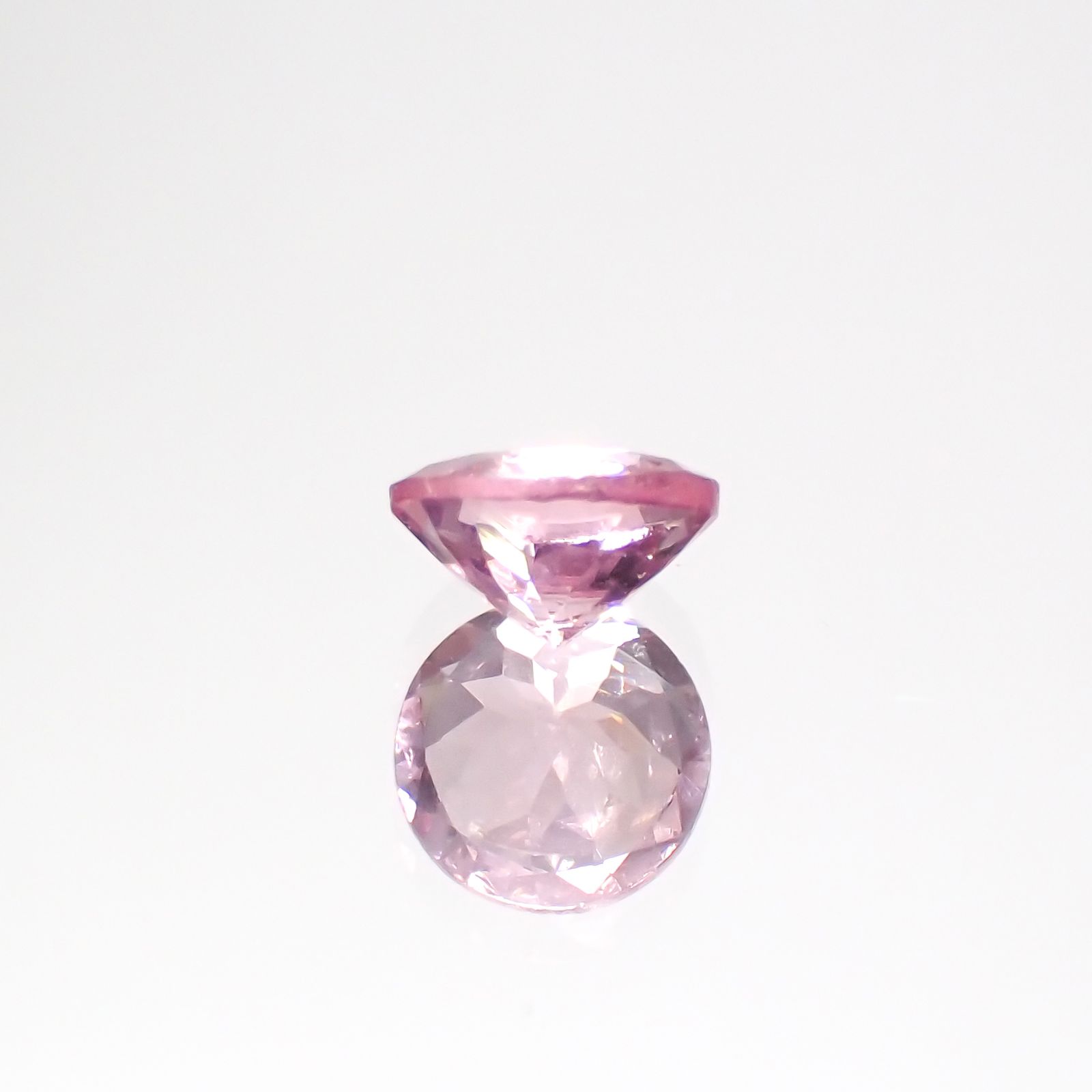 シルキーピンクスピネル タンザニア産 0.47ct[231224950]4.9x4.9mm前後
