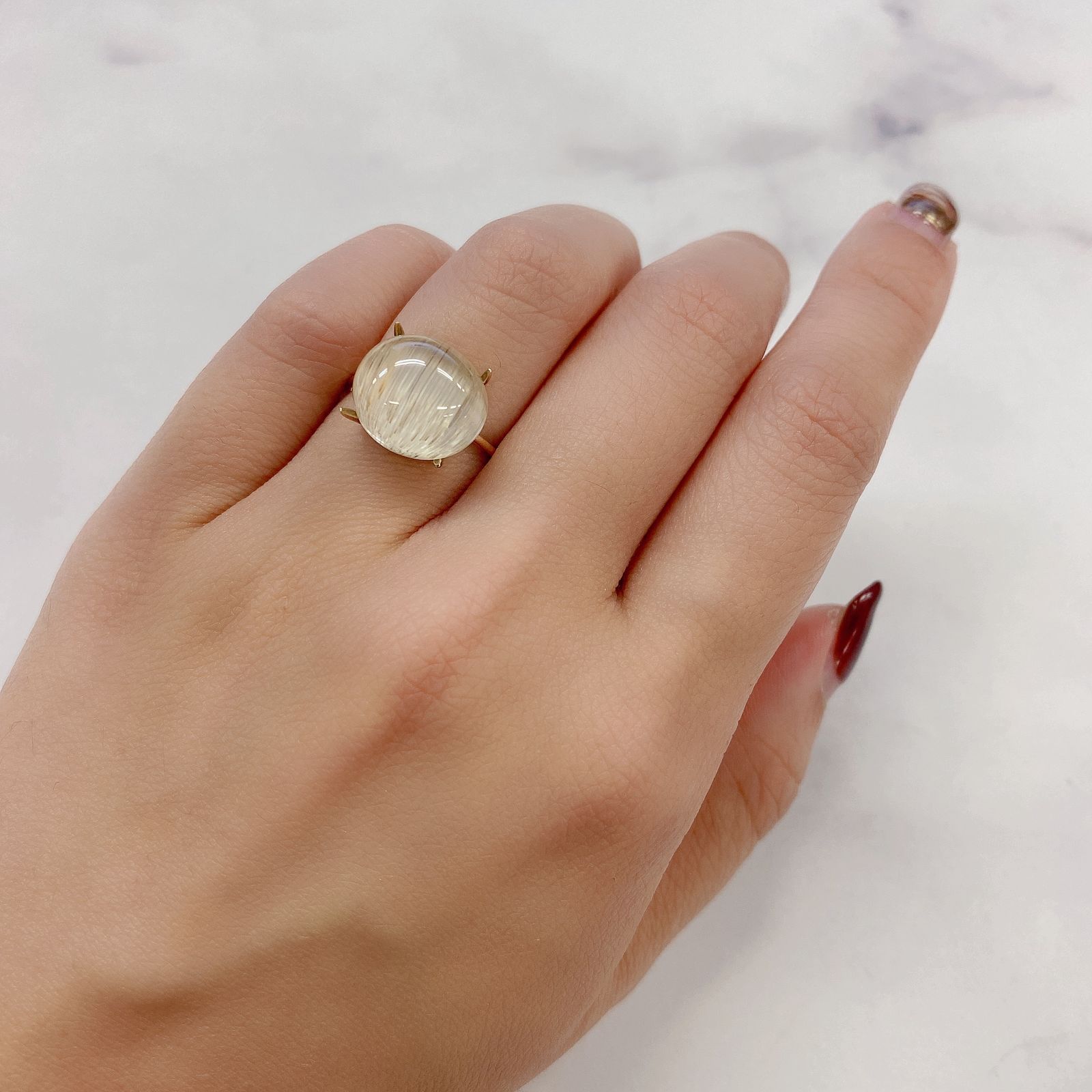 トパーズキャッツアイ(宝石名トパーズ・キャッツアイ)ビルマ産 13.711ct ソ付(彩珠)[220717088]13x11.4mm前後