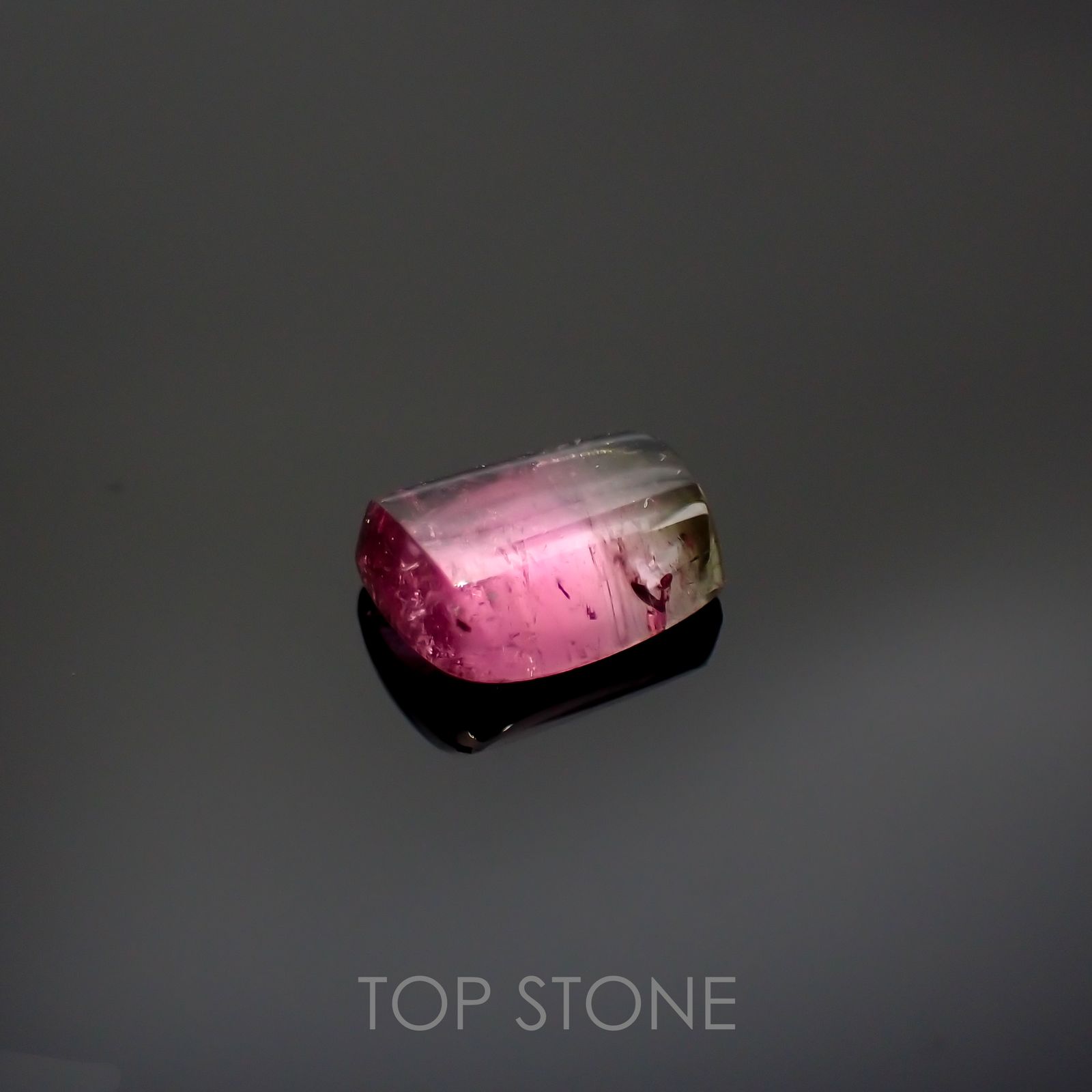 バイカラートルマリン ブラジル産 1.35ct[220415687]7.5x6mm前後