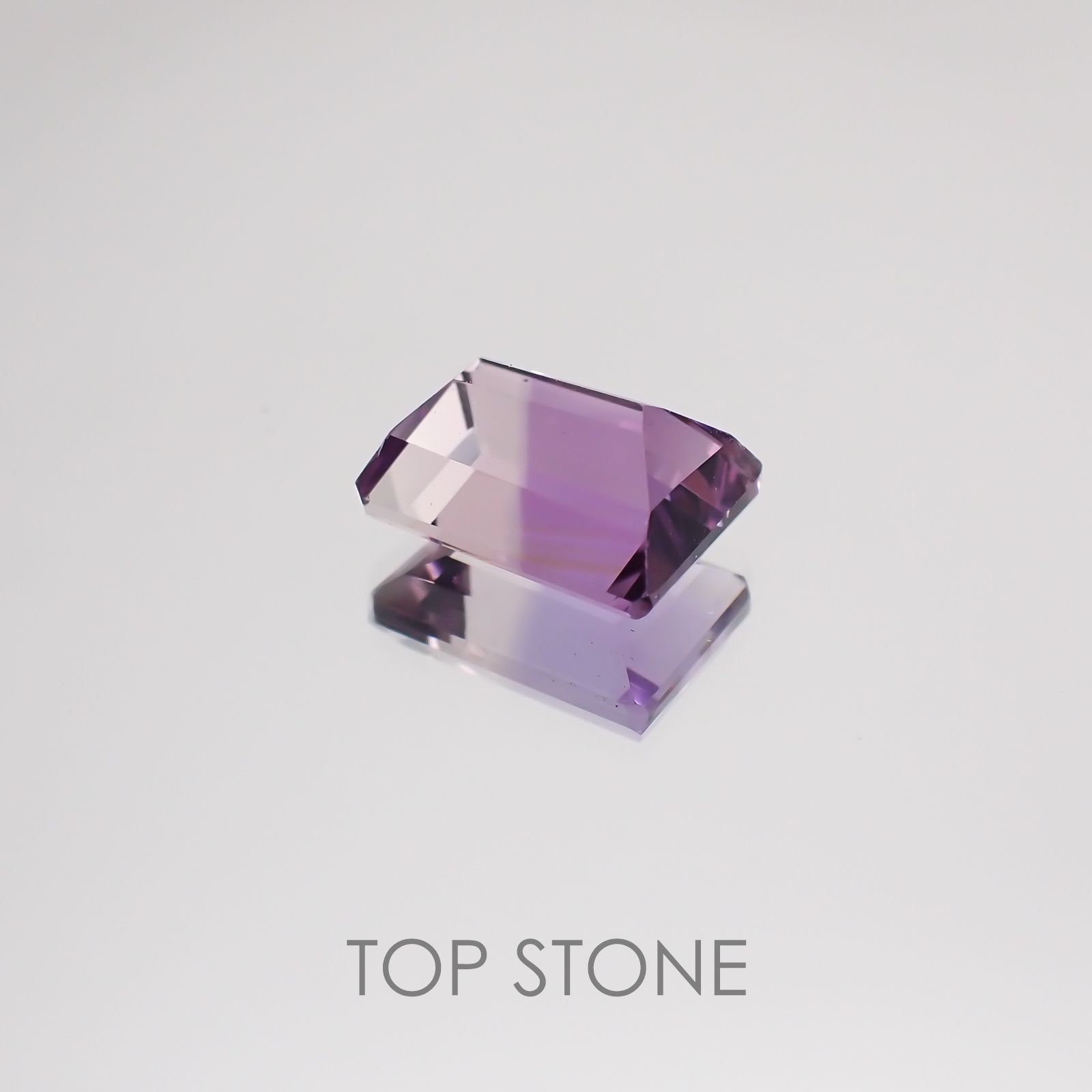 アワーグラスアメジスト モロッコ産 ルース 4.02ct[21018585]11×8.1mm前後