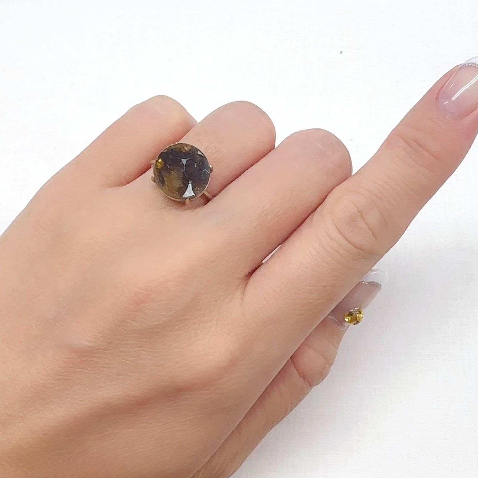 パラサイト隕石Sericho トリプレット 発見地:ケニア 3.74ct[240527652]12.1x12.1mm前後