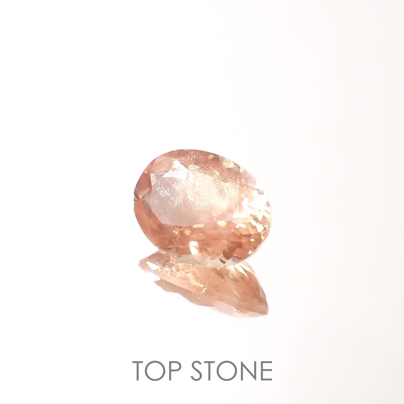 オレゴンサンストーン アメリカ・オレゴン州産 2.69ct[221018714]10.9x8.1mm前後