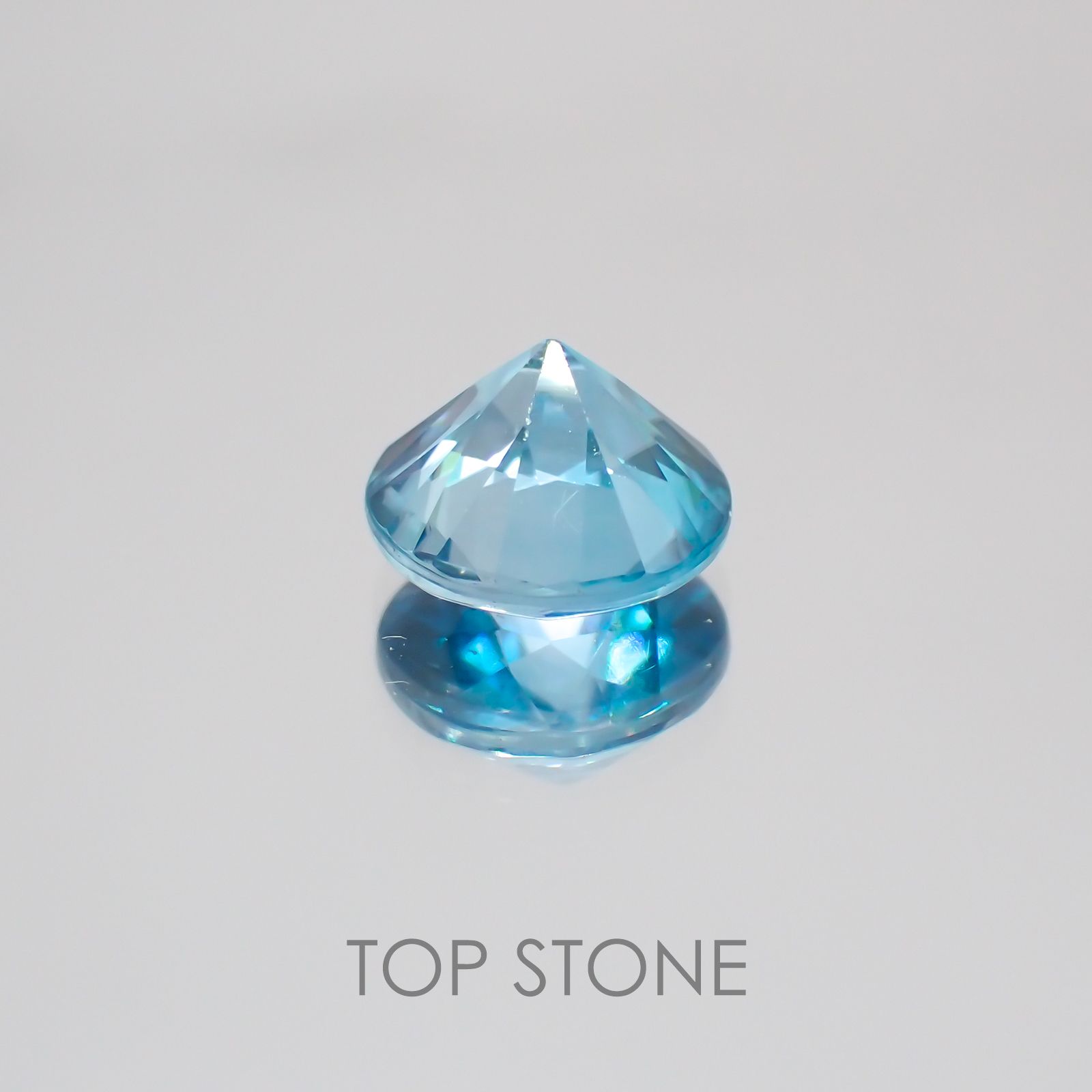 ブルージルコン(宝石名ジルコン) カンボジア産 1.84ct 識別済[20063092]6.7×6.7mm前後