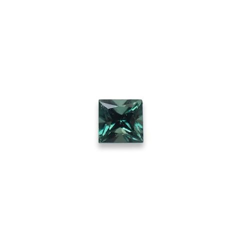 ◇プリンセスカット◇ベキリーブルーガーネット（カラーチェンジガーネット アレキタイプ） マダガスカル・ベキリー産 0.047ct [250330067]1.9x1.9mm前後