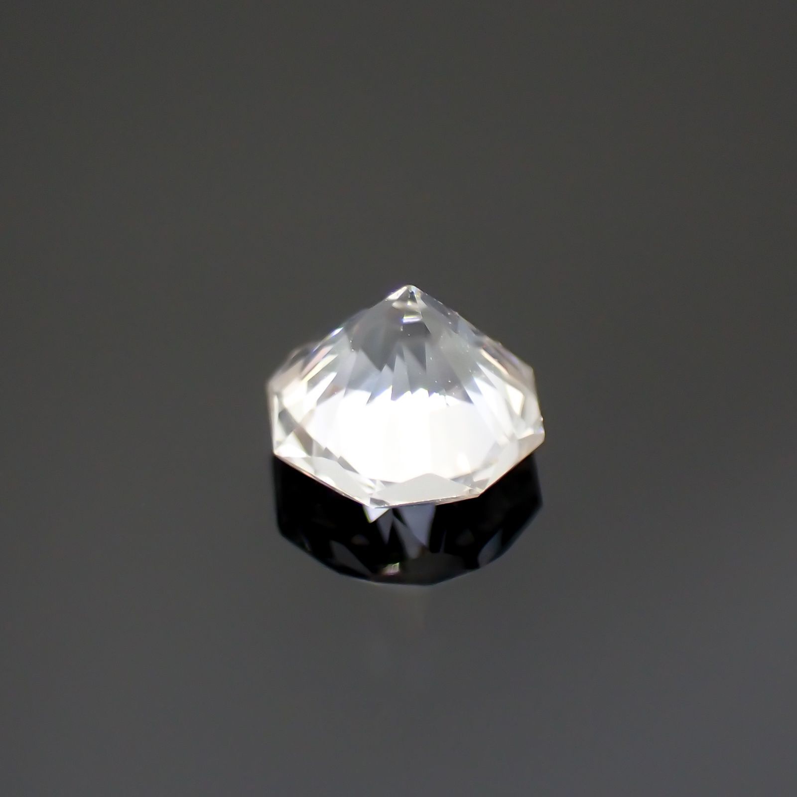 ◇オクタゴンカット◇カラーレスジルコン(宝石名ホワイト・ジルコン)スリランカ/カンボジア産 0.79ct 識別済[240214284]4.8x4.8mm前後
