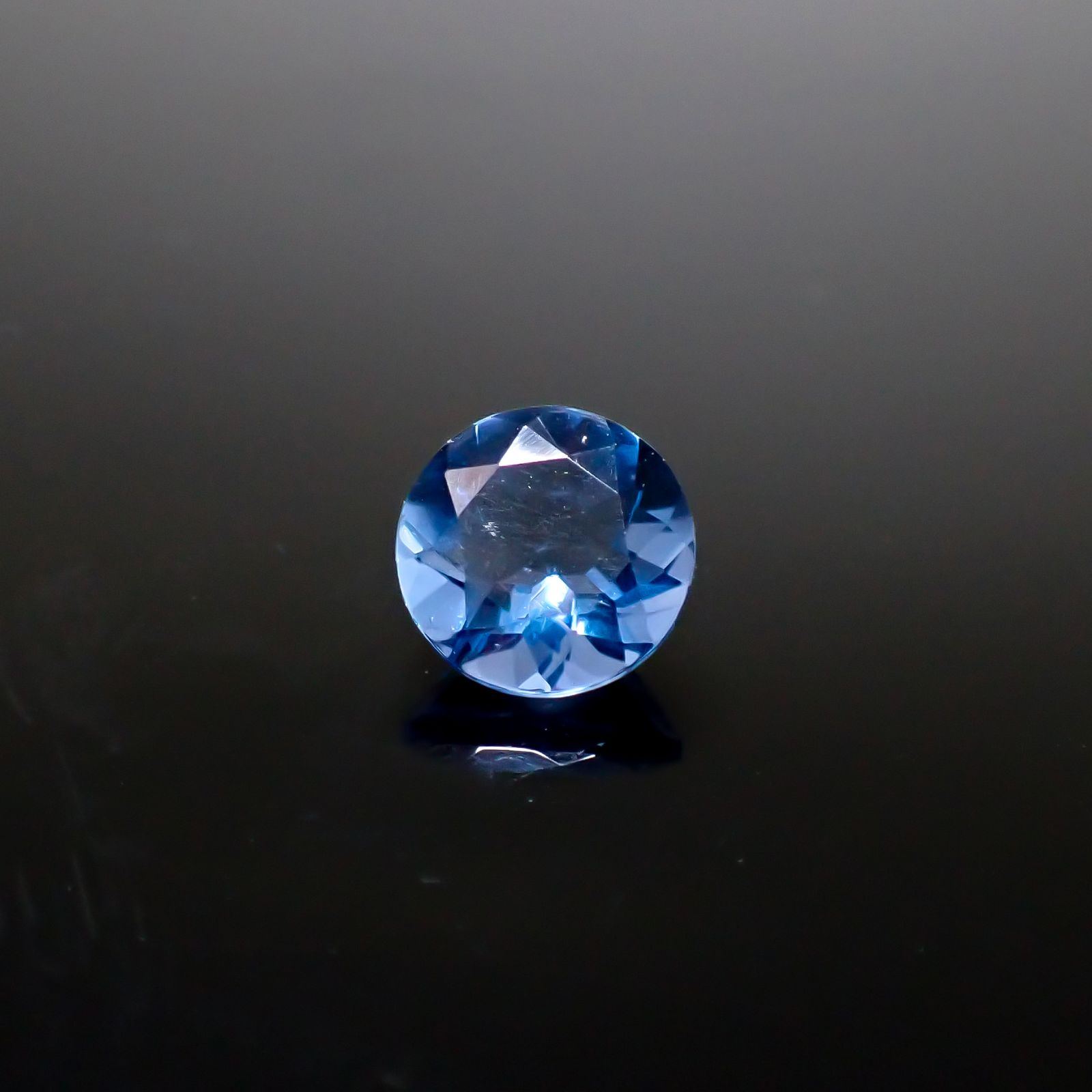 カラーチェンジフローライト ブラジル産 2.07ct [241229643]8x8mm前後