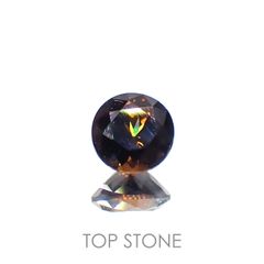 エピドート(宝石名エピドート)タンザニア産 0.31ct 識別済[221018699]4.1x4.1mm前後