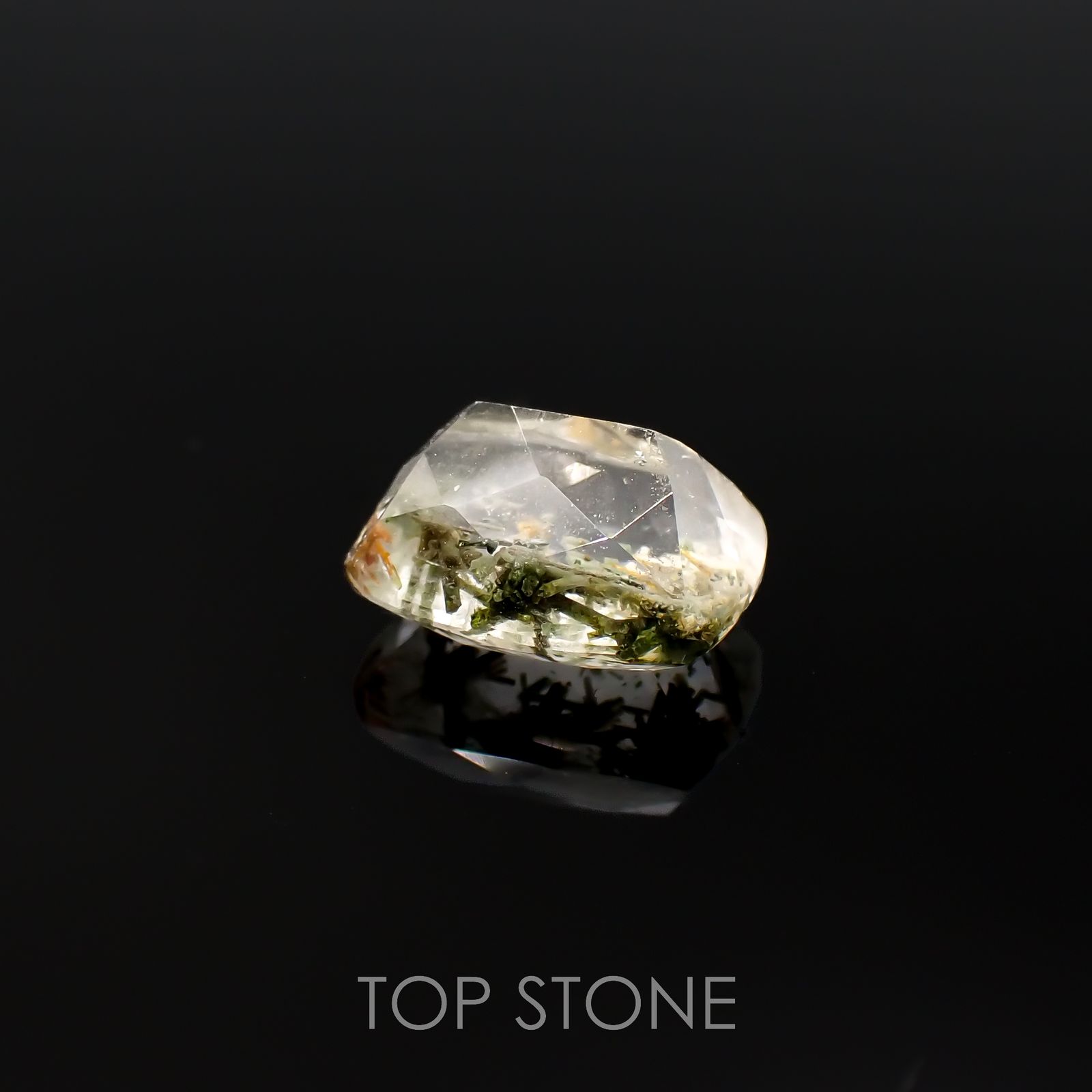 ヘデンベルジャイトインクォーツ インドネシア産 2.53ct[220917826]9.5x7.1mm前後