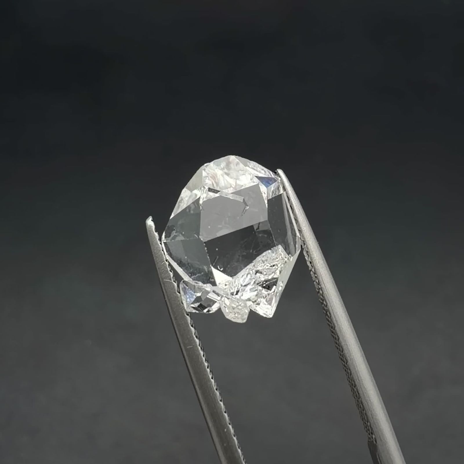 ハーキマーダイヤモンド 原石 アメリカ・ニューヨーク州産 5.15ct