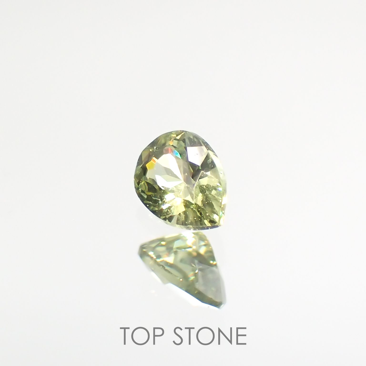 デマントイドガーネット ナミビア産 ルース 0.19ct[210812784]3.9×2.8mm前後