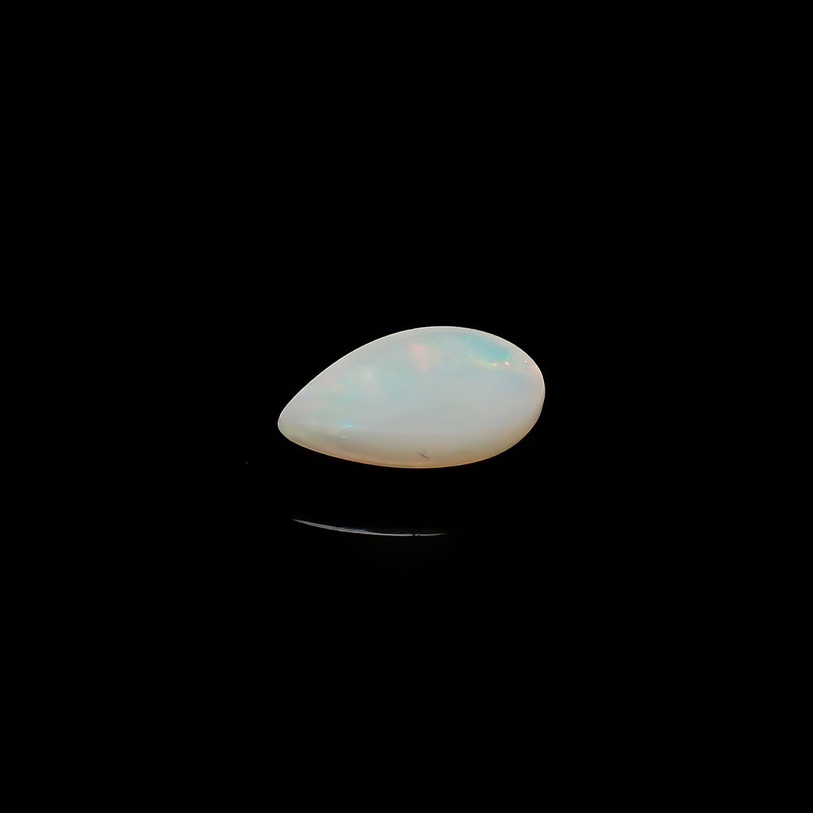 オパール オーストラリア産 1.01ct / 10x7mm前後 [240125289]
