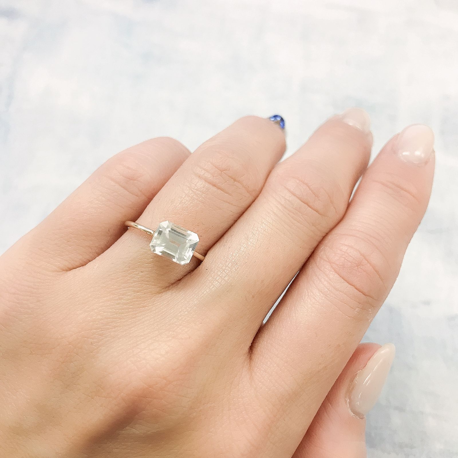 フェナカイト(宝石名フェナカイト)ロシア産 1.72ct 識別済[220515735]7.9x6.3mm前後