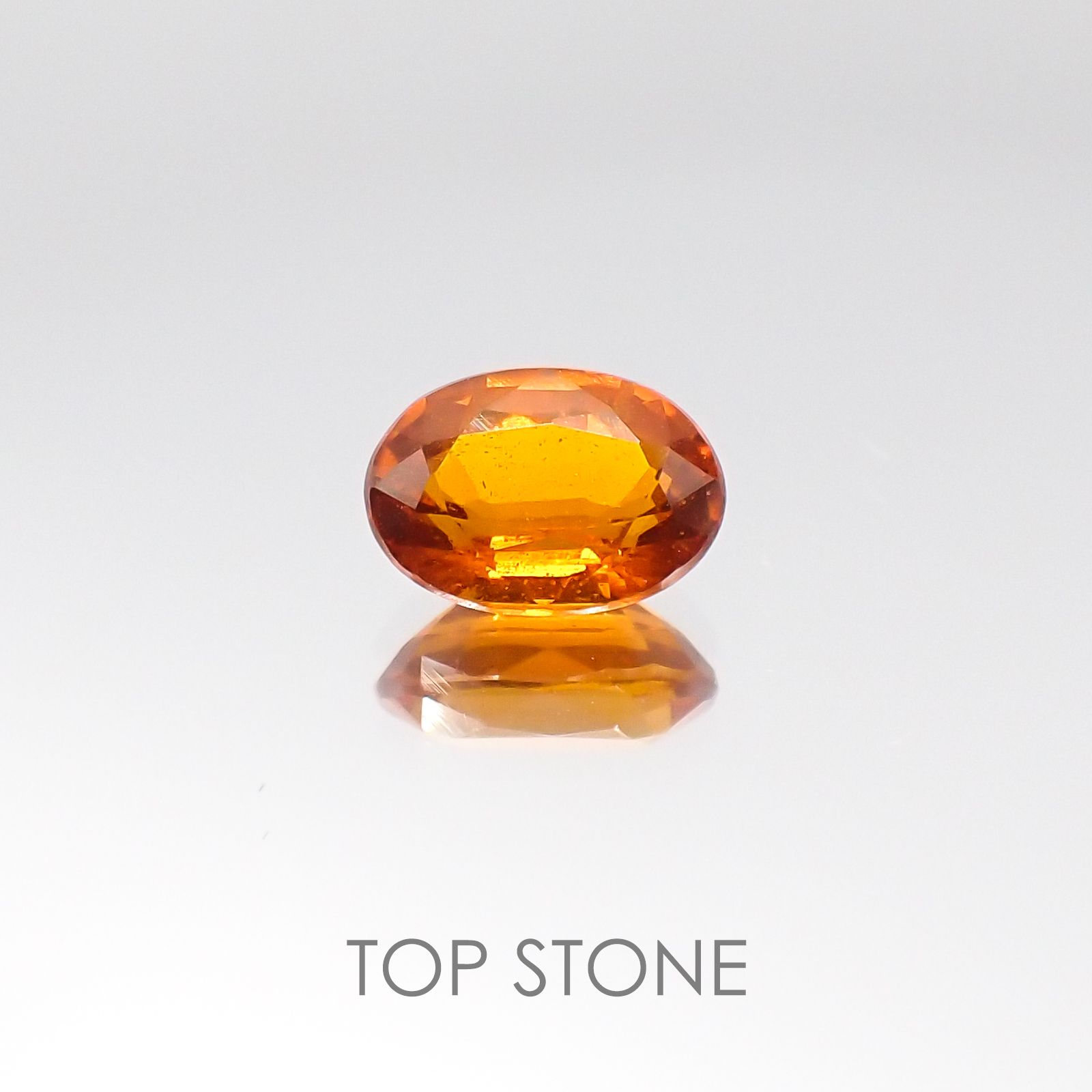 オレンジカイヤナイト タンザニア産 ルース 0.92ct[20095999]7×4.9mm前後