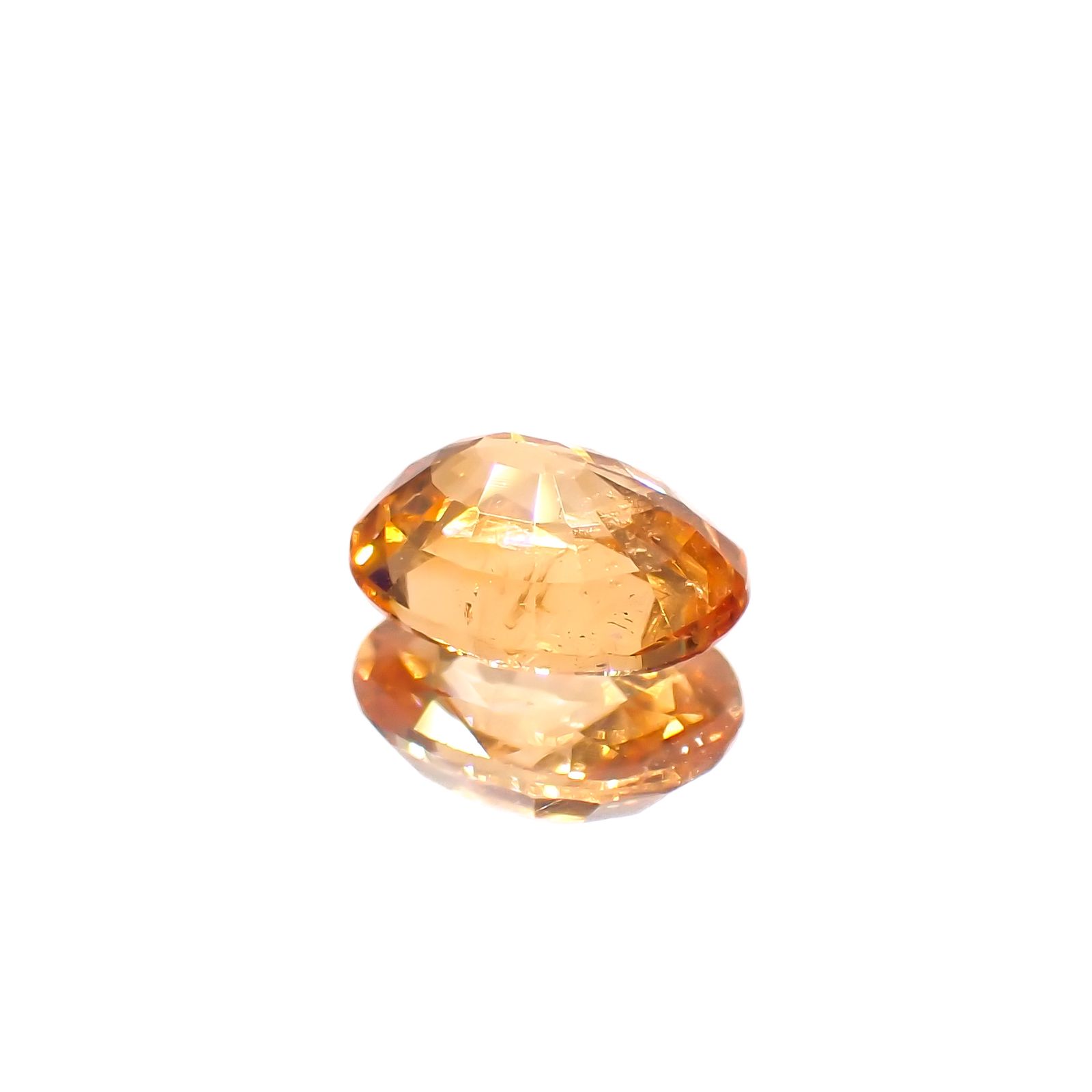 スペサルティンガーネット マンダリンオレンジカラー(宝石名ガーネット)ナイジェリア産 1.05ct 識別済[230923389]6.8x5mm前後