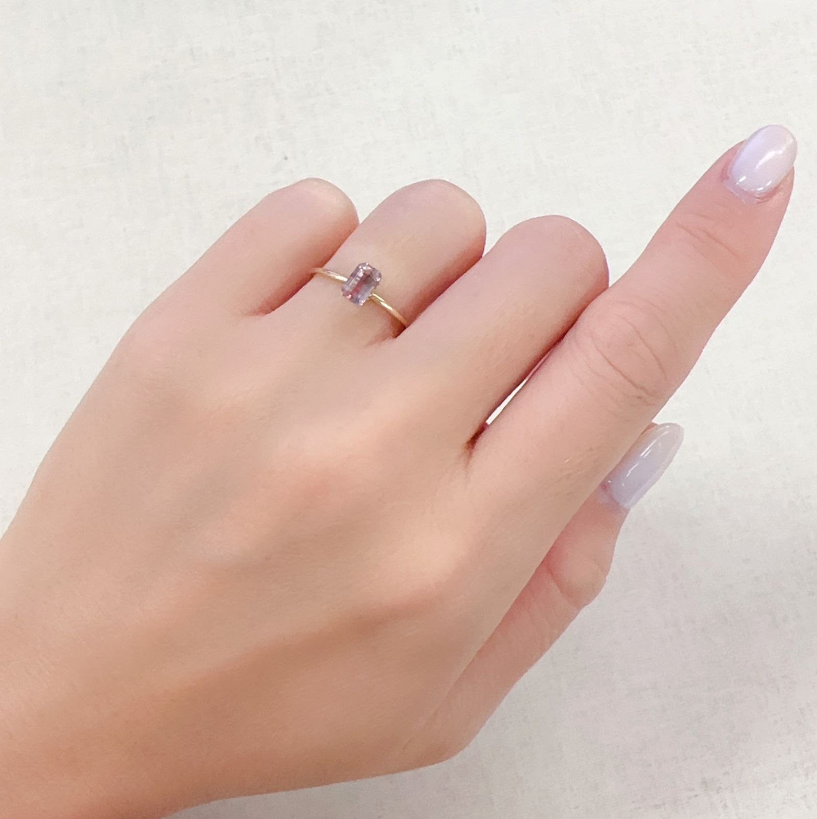 パーティカラーオレゴンサンストーン アメリカ・オレゴン州産 0.59ct[230722845]5.9x3.8mm前後