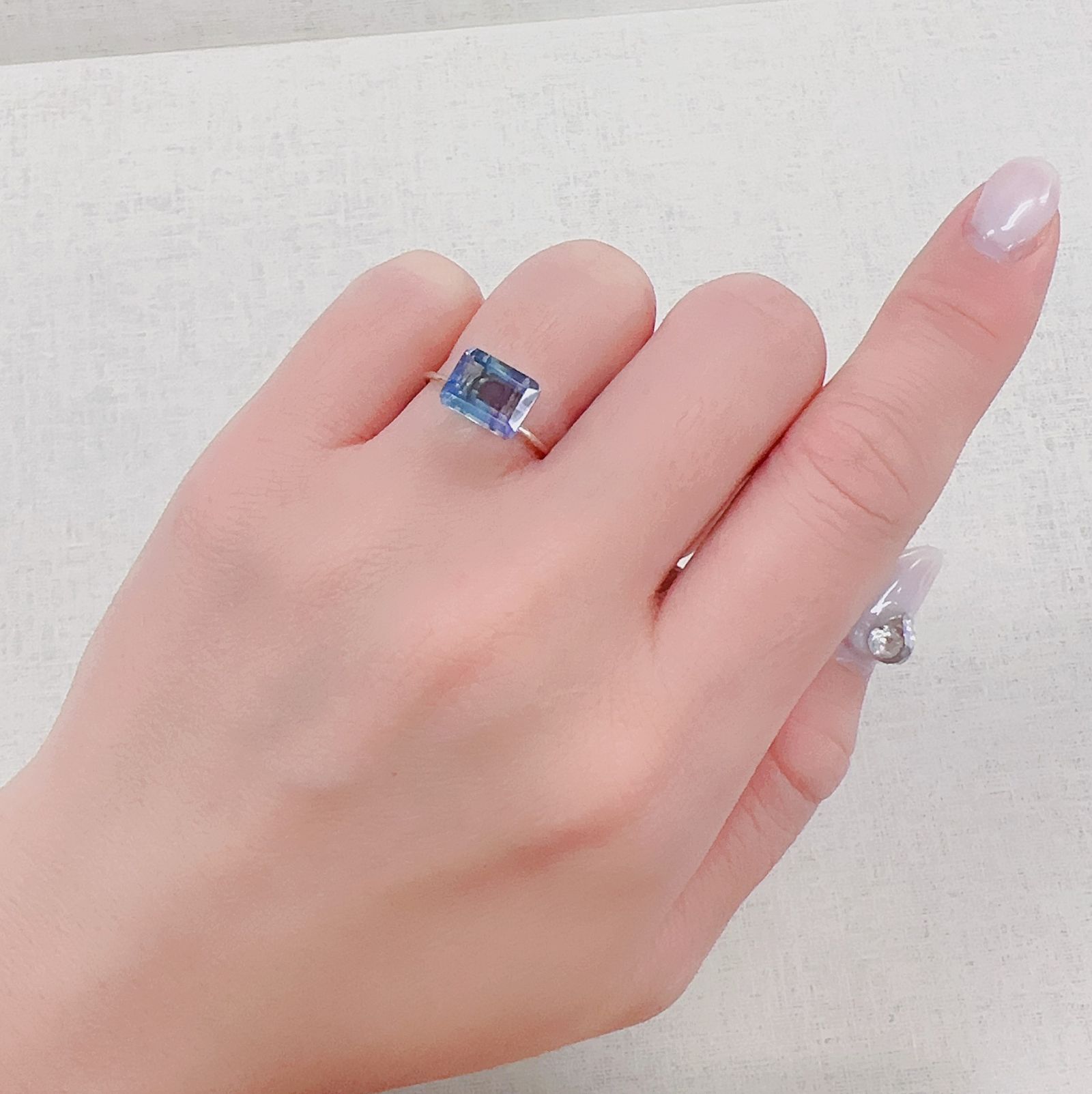 パーティカラーフローライト ブラジル産 3.12ct[230421754]8.9x6.9mm前後