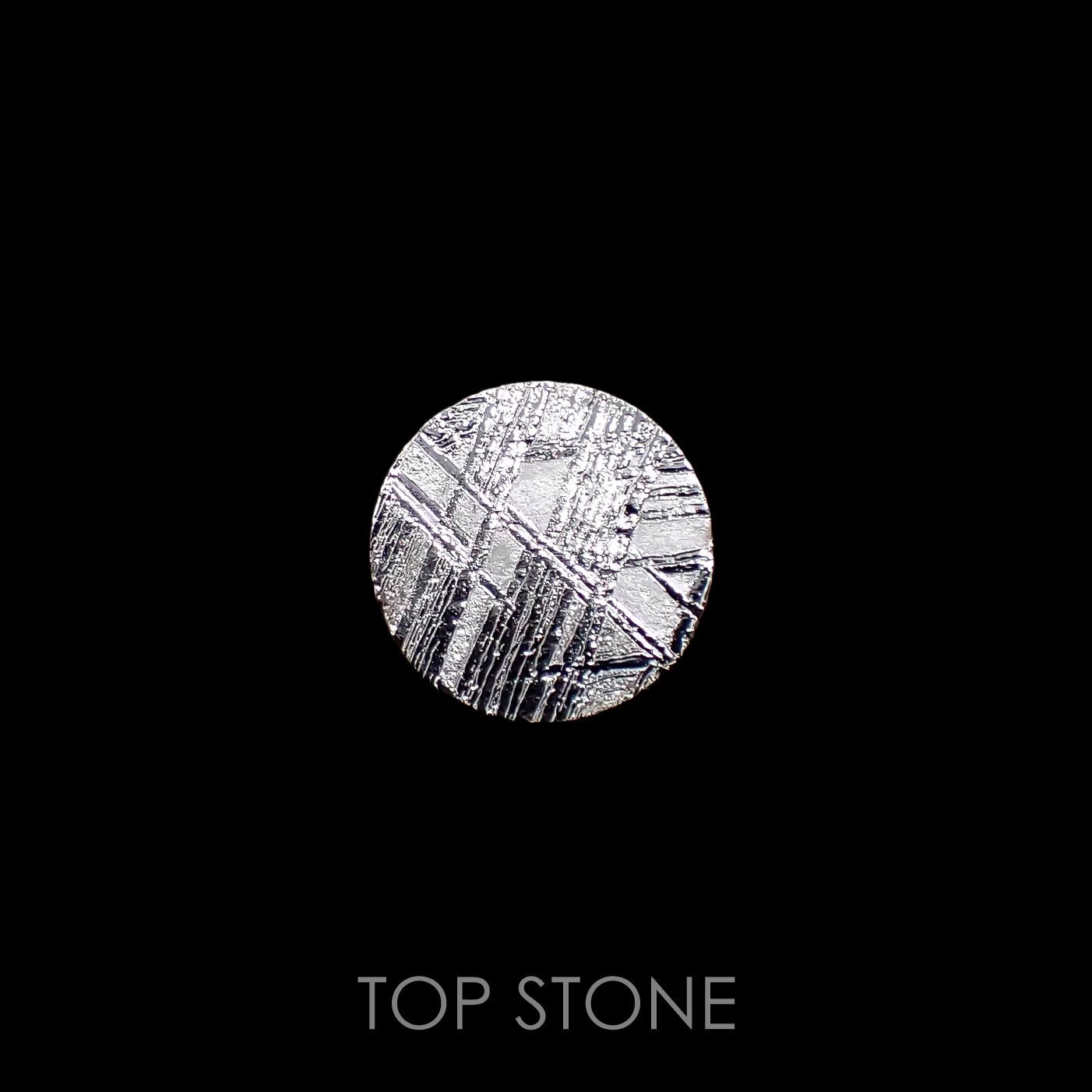 ムオニナルスタ隕石 発見地：スウェーデン 2.25ct[220115606]10x10mm前後