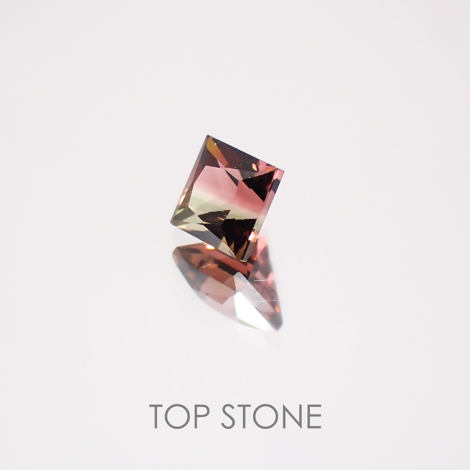 ◇プリンセスカット◇バイカラートルマリン ブラジル産 ルース 0.44ct[21018907]3.9×3.9mm前後