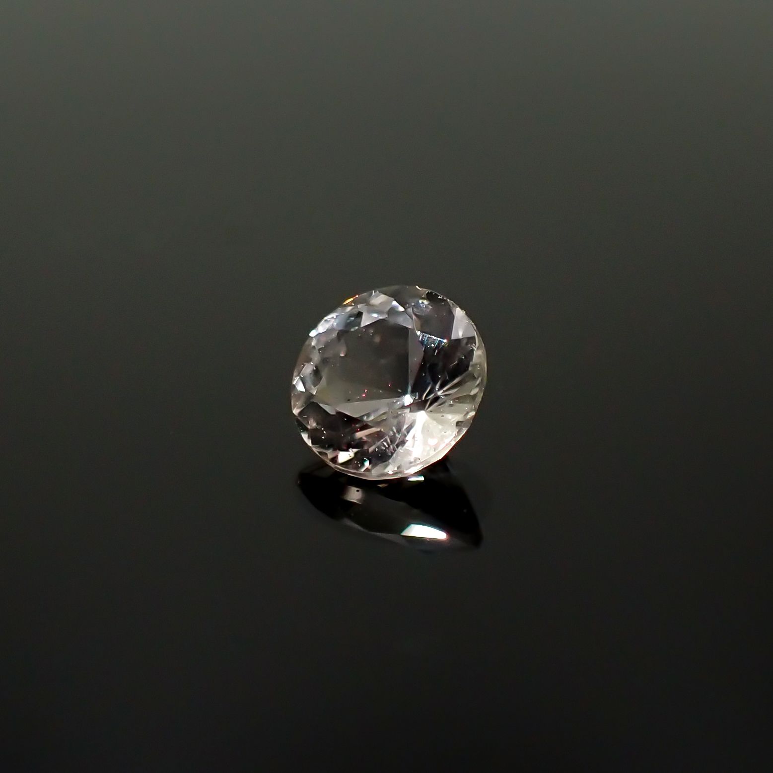 ティンカーベルクォーツ ブラジル産 0.55ct[240125444]5.6x5.6mm前後